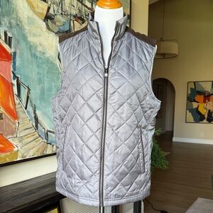 Johnston & Murphy Quilted Gray Vest with Brown Trim